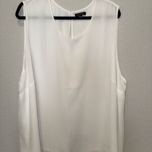 Pleione White Sleeveless Blouse